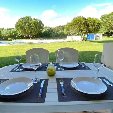 Apartament Superb With Patio And Direct Access To Pool Alvor