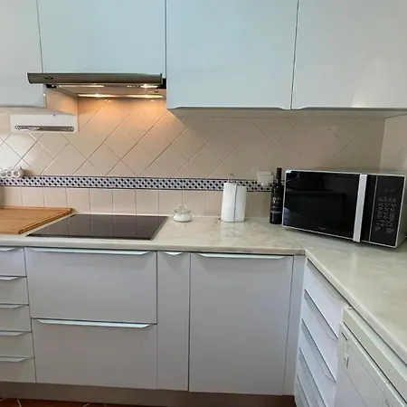 Superb With Patio And Direct Access To Pool * Alvor
