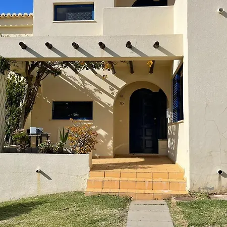Superb With Patio And Direct Access To Pool *